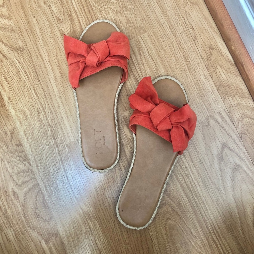 Loft Bow Flat Women’s Sandal